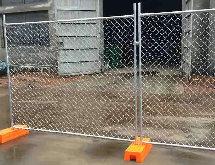 Galvanized Chain Link Fence thumbnail 3