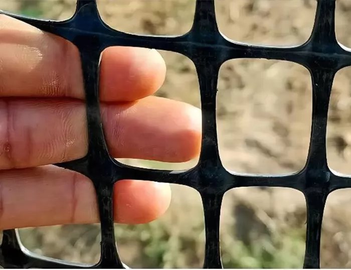 Plastic Mesh thumbnail 4