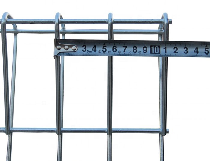 Roll Top Fence thumbnail 2