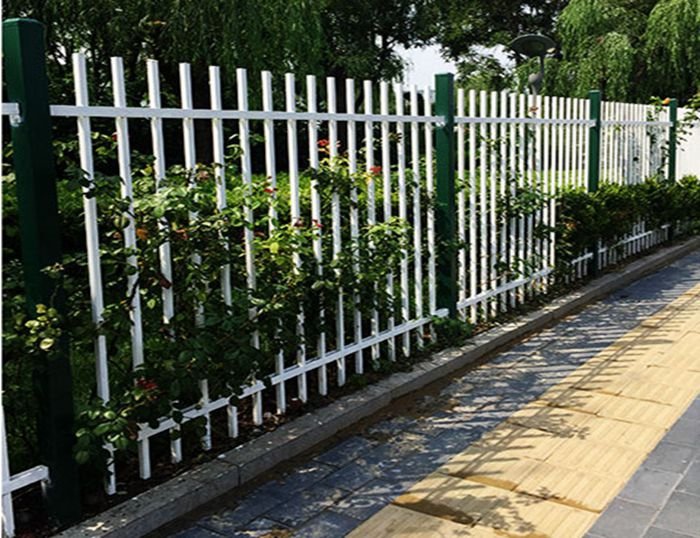 Steel Picket Fence thumbnail 6